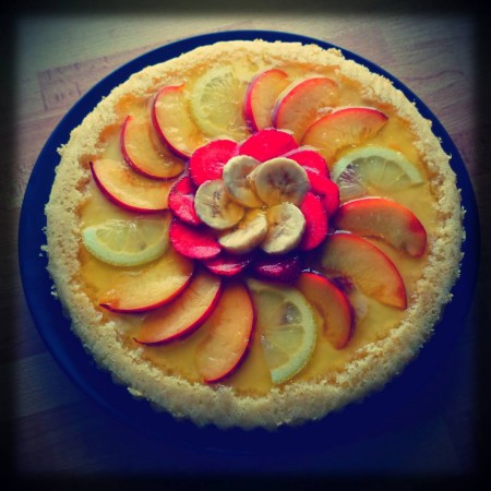 Joghurt torta gyümölcsökkel